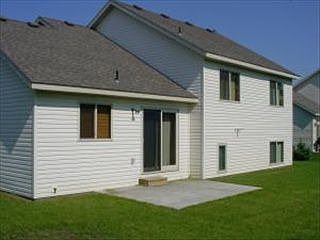 2nd image of 1110 Parkwood Loop