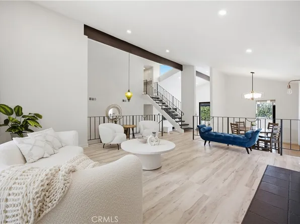 10414 Andora Ave, Chatsworth, CA 91311