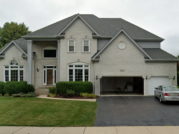 2519 Skylane Dr, Naperville, IL 60564