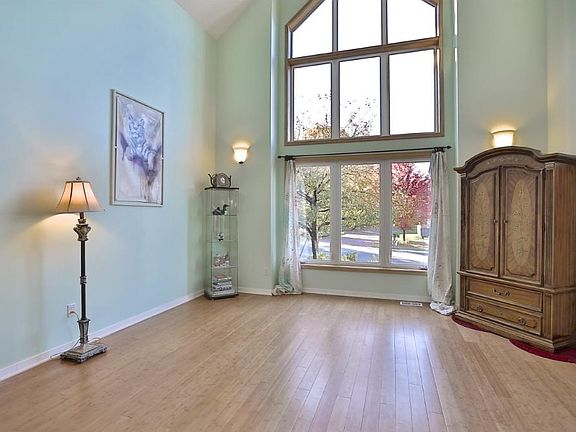 4th image of 3475 83rd St E