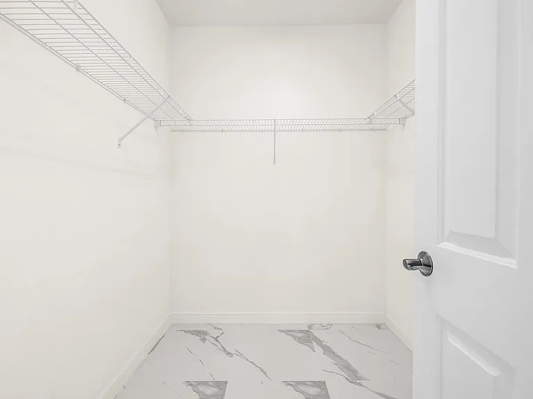 810 Marina Del Ray #6 — Photo 34
