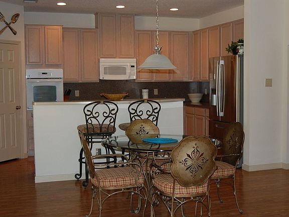 Open Kitchen, lots of cabinets 