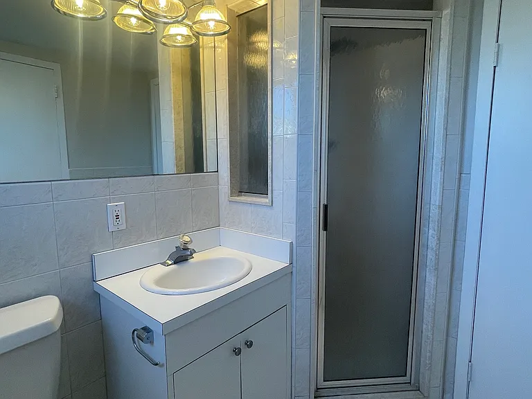 90 Prospect Ave #8E — Photo 18