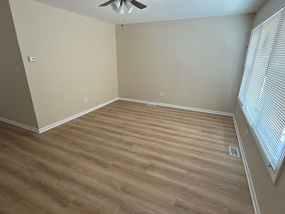 3rd image of 16912 Orchard Ridge Ave