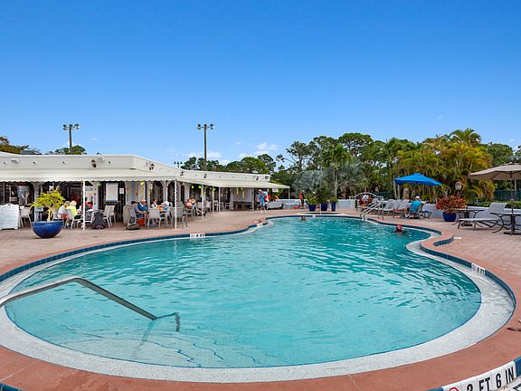 World Tennis Club pool/spa 