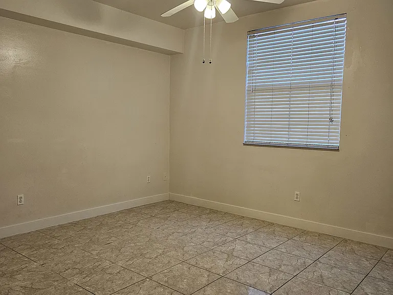 4104 Bellasol Cir #1312 — Photo 41