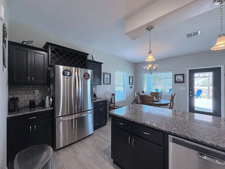 7805 Enchanted View Dr — Photo 14