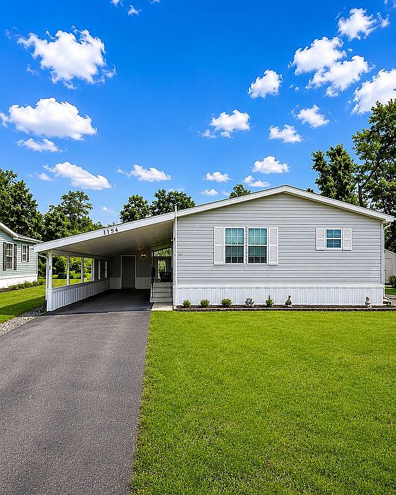 1st image of 1194 Oak Brook Ln