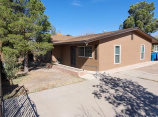 10171 Armstrong Dr, Socorro, TX 79927