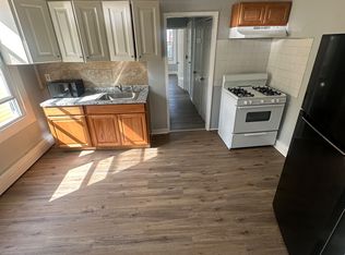186 N 12th St #2B, Newark, NJ 07107