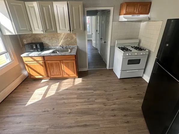186 N 12th St, Newark, NJ