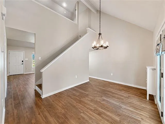 635 Village Ln S #2 — Photo 8