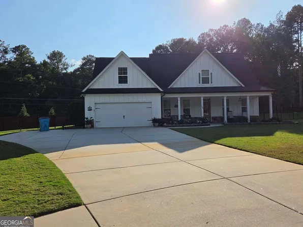 106 Palmetto Ct, Jackson, GA 30233