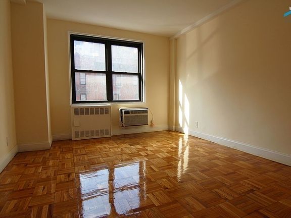 5th image of 141 E 89th St APT 3F