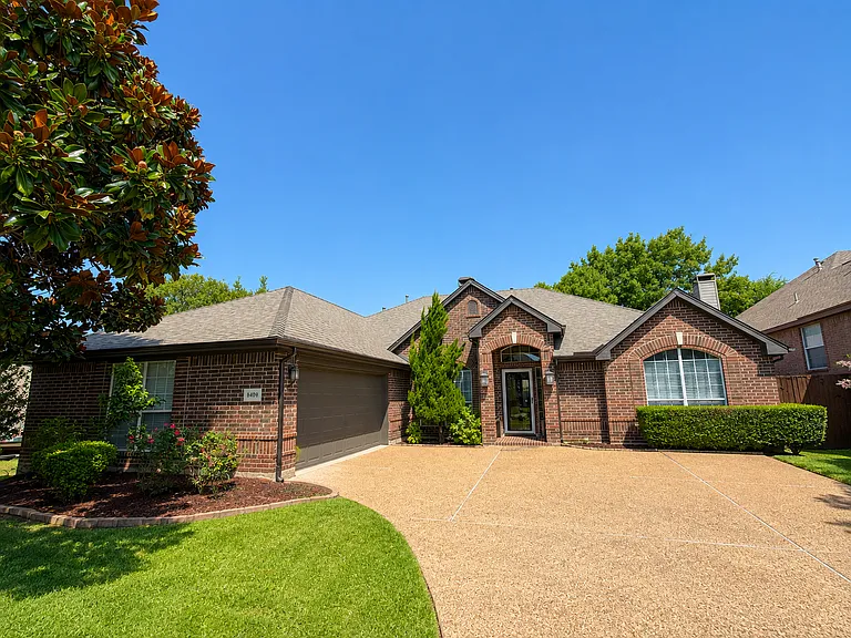 113 Clipper Ct — Photo 12