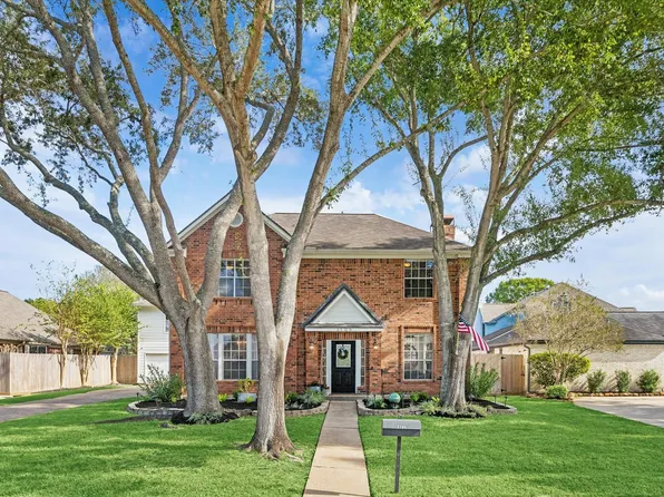 3106 Chesterfield Ln, Stafford, TX 77477