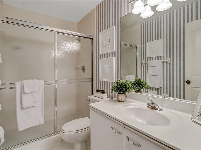 6240 Bellerive Ave #6606 — Photo 51