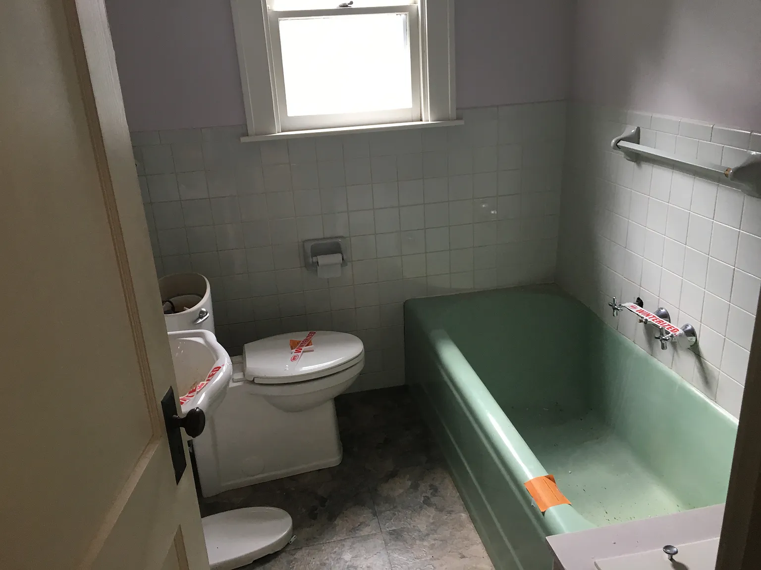 1 bed, 678 sqft, $980 — Photo 2