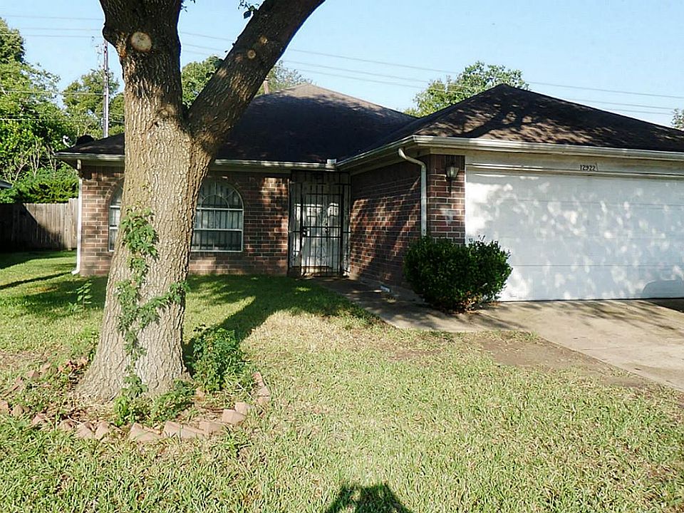 1st image of 12922 Townwood Dr