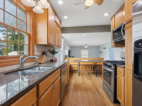 5th image of 2174 Stirrup Ln