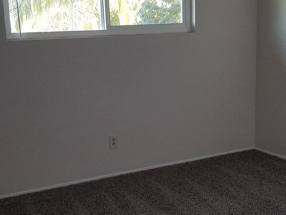 3rd image of 9616 Cedar St #1/2