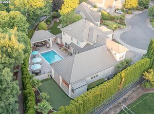 3465 Brookview Dr, Eugene, OR 97401