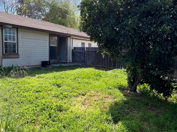 65 Calle Vista Del Monte, Oak View, CA 93022