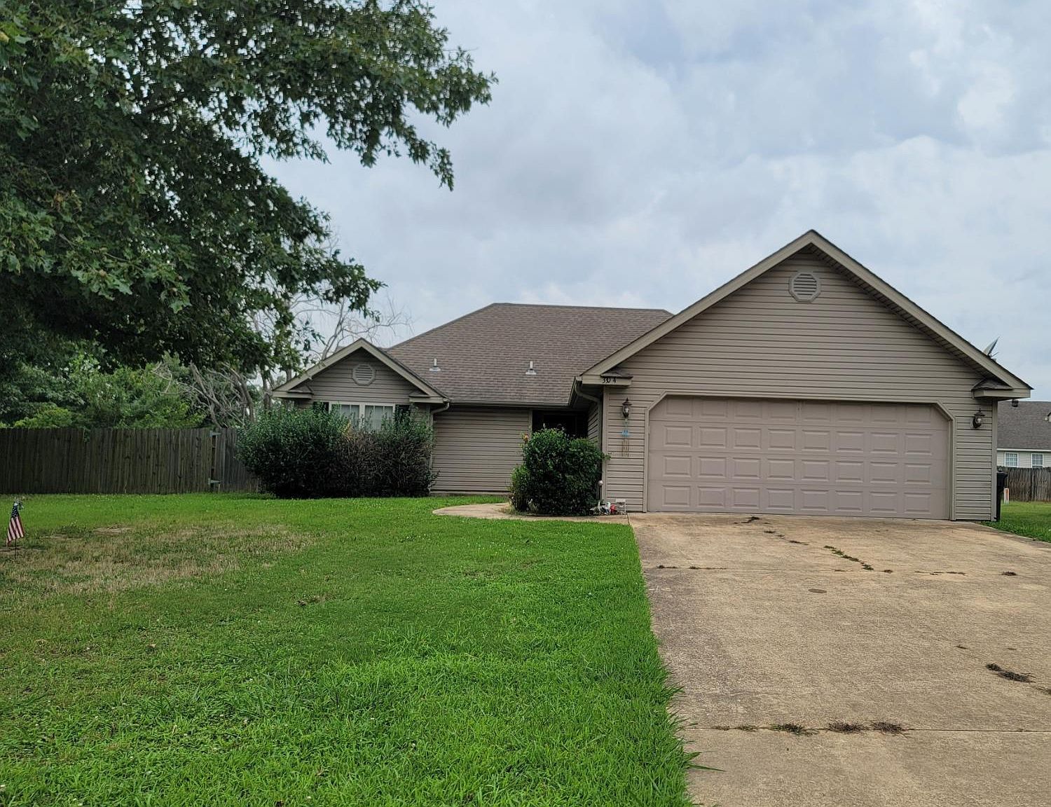 3304 Oaklawn Ave, Jonesboro, AR 72404 MLS 10107097 Zillow