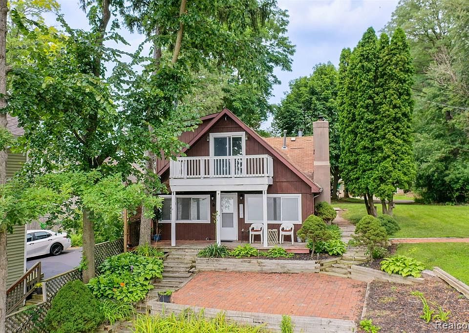 11003 Woodward Dr, Byron, MI 48418 MLS 20230065023 Zillow