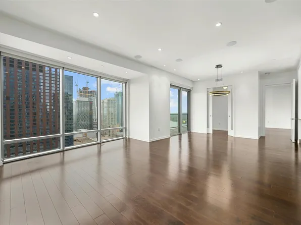 200 Congress Ave Unit 24B, Austin, TX 78701