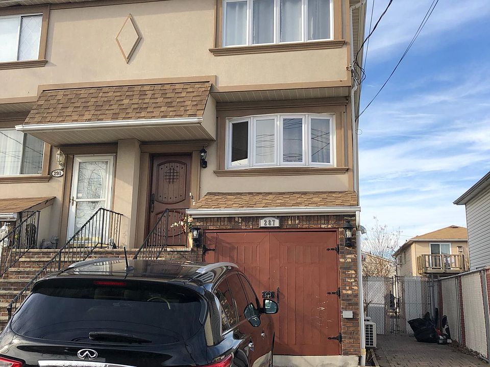 1st image of 287 Hett Ave Floor 1
