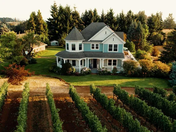 20465 SE Poco Ln, Amity, OR 97101