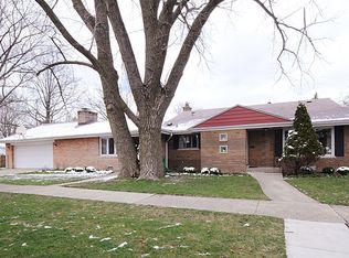 9300 Ewing Ave, Evanston, IL 60203