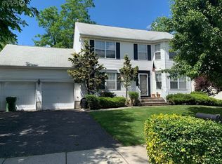 80 Heman St, Edison, NJ 08837