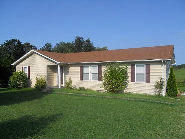 1st image of 130 Rolling Hills Est