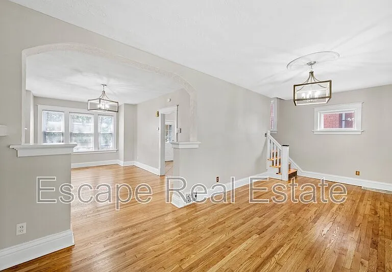 5616 S Kingshighway Blvd — Photo 6