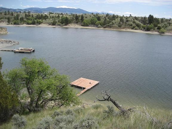 4th image of 8457 Lake Park Trl