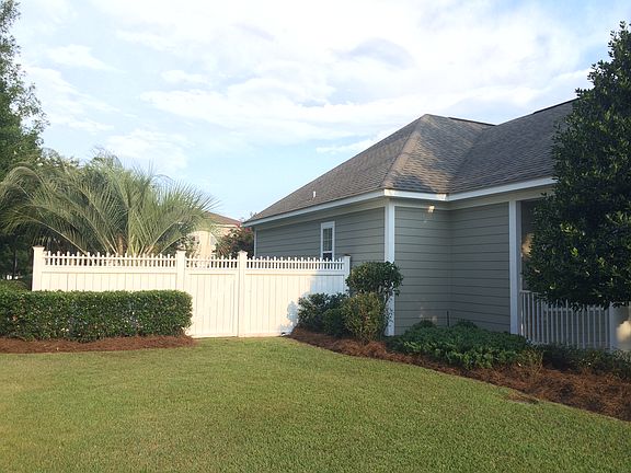 4th image of 3769 Four Oaks Blvd