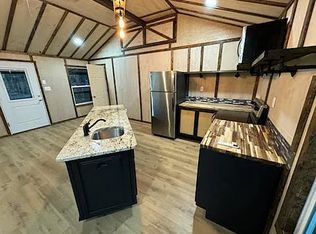 (Undisclosed Address), Leesburg, TX 75451