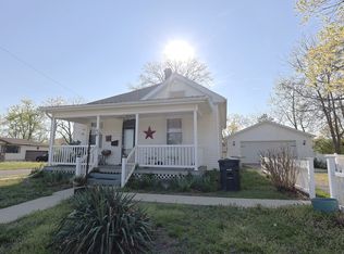 501 N Shelby Ave, Salem, IL