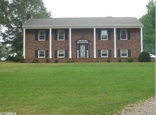 4961 Windsor Rd, Sandston, VA 23150