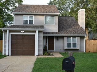 13422 Oakleaf Ct, Newport News, VA 23608