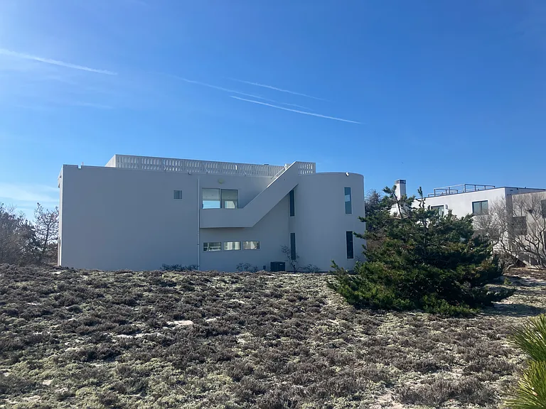 161 Marine Blvd — Photo 6