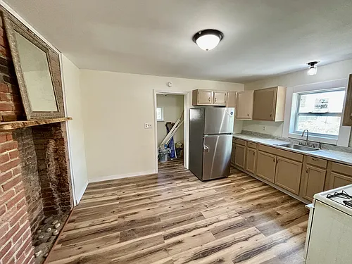 141 Horton St Photo 1