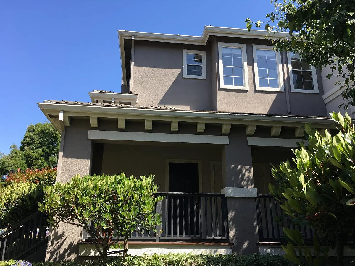 Exterior - 123 Sydney Ln