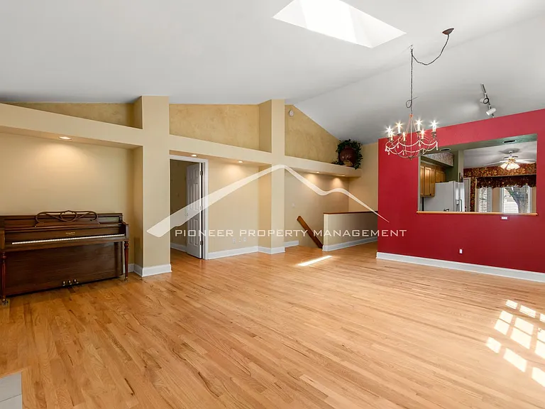 4605 S Yosemite St #7 — Photo 4