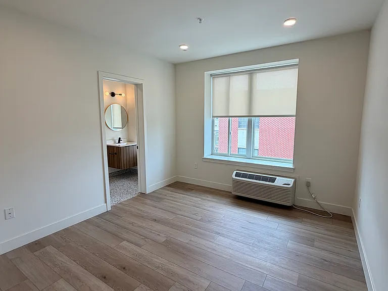 293 Fairmount Ave #403 — Photo 9