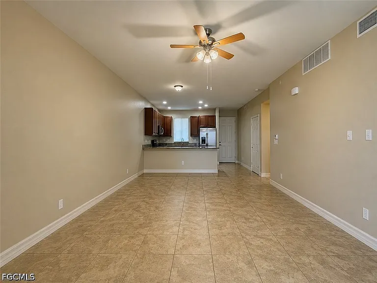 4035 SW 8th Pl #101 — Photo 6