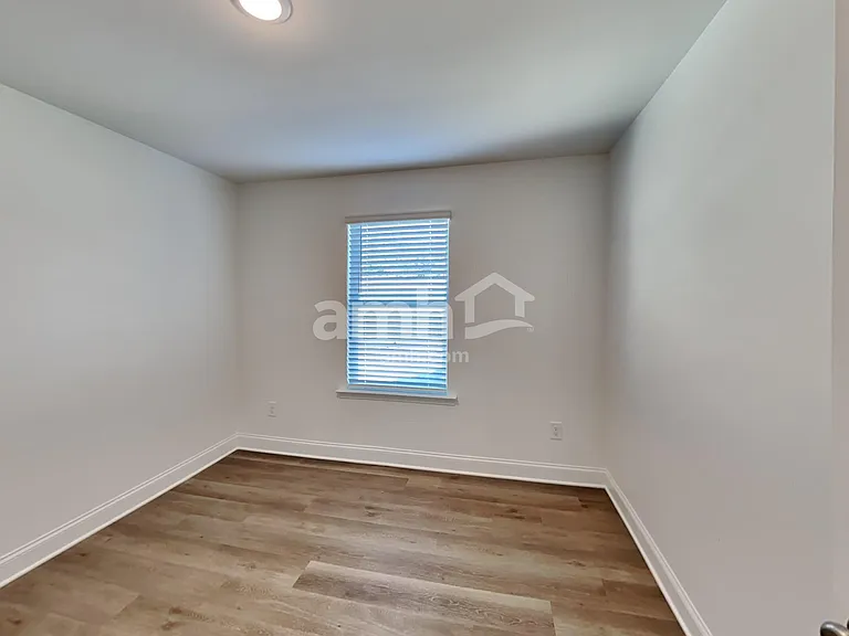 1305 Soapstone Rd — Photo 19