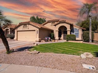 372 W Smoke Tree Rd, Gilbert, AZ 85233